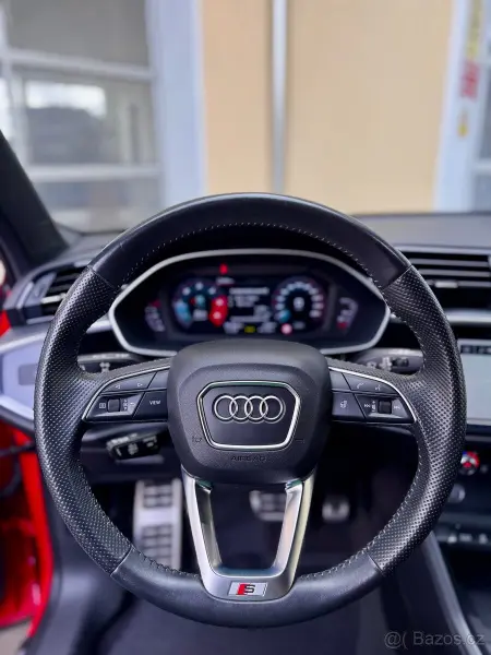 Audi Q3 40 TDI S-line 04/2019 79 000km DPH TOP STAV  9