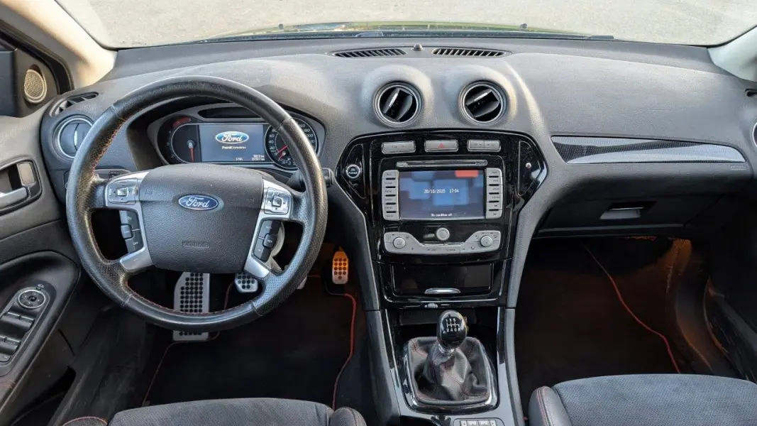 Ford Mondeo  2,2 TDCI, 129 kW 6