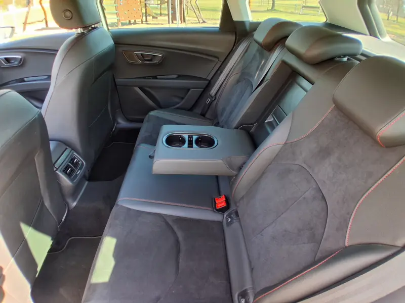 Ostatní Ostatní Seat Leon ST FR 1.8 7