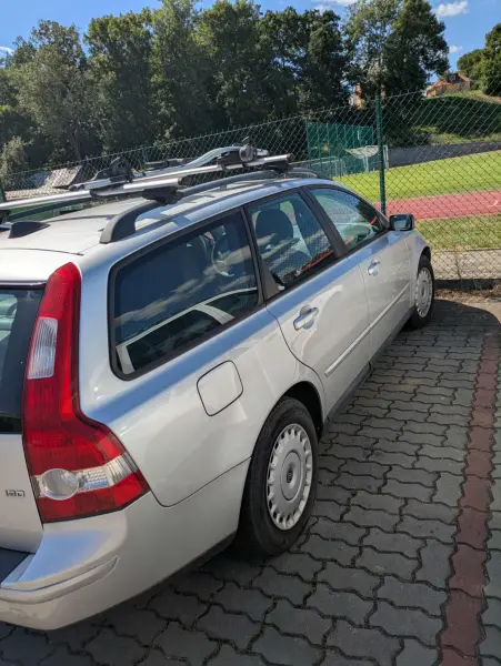 Volvo V50  1