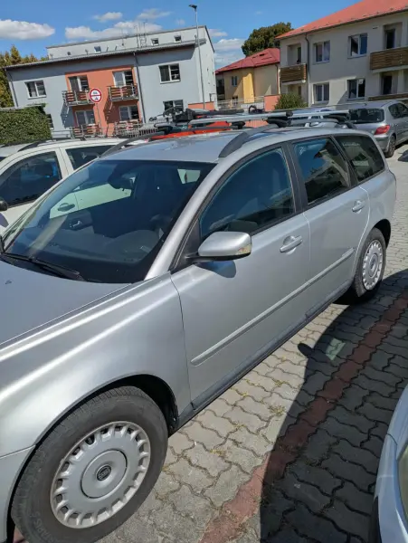 Volvo V50  2