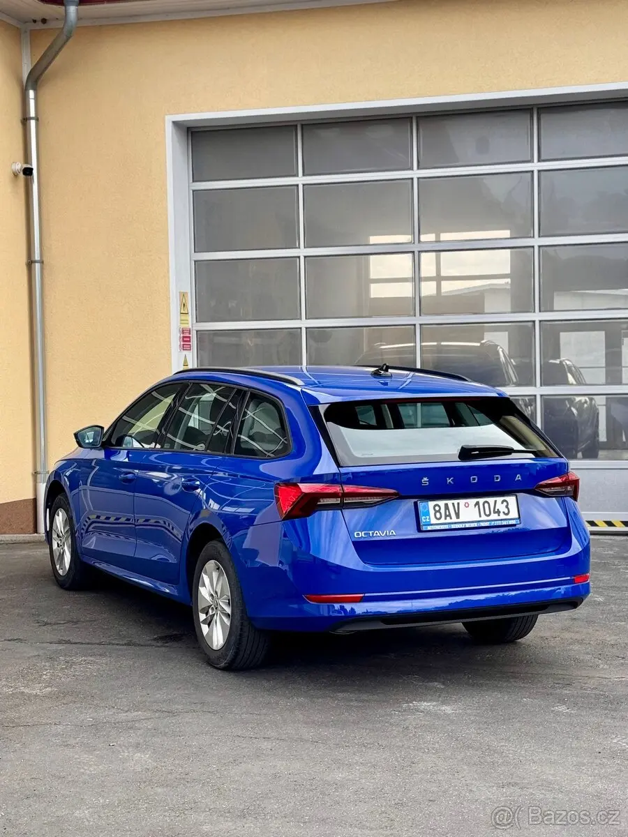 Škoda Octavia 4 2.0TDI DSG 8/2021 167 000km nehavarovaná 3