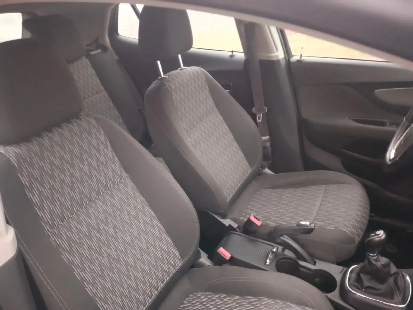 Ostatní Ostatní Prodám Opel Mokka 4