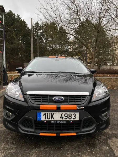 Ford Focus Ford Focus II Facelift 2.0 TDCi 2009 hatchback 1