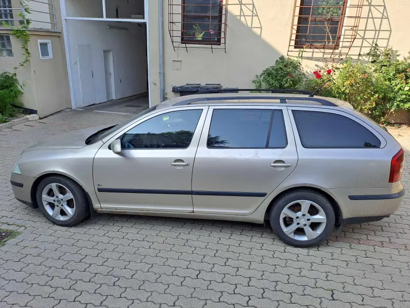 Škoda Octavia Prodej auta na opravu nebo náhradní díly 1